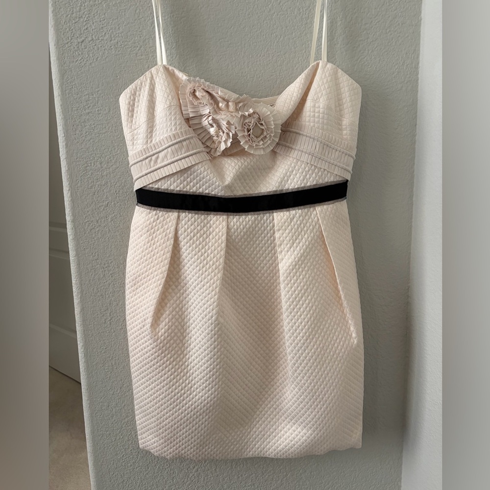 BCBGMAXAZRIA Elegant Cream Strapless Dress, Sz 12